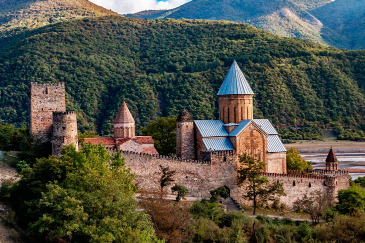 Они не оставят равнодушными: 15 самых красивых мест в Грузии